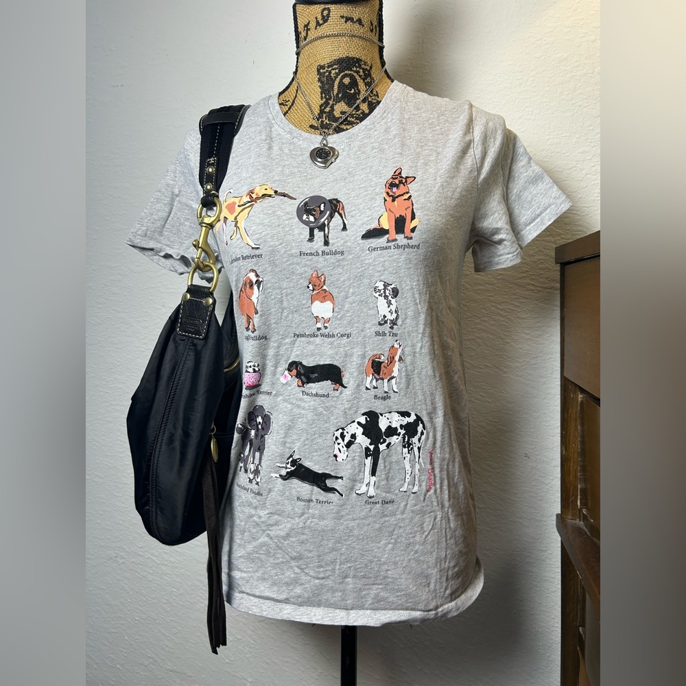 Vera Bradley women’s dogs graphic gray t-shirt 100% cotton
